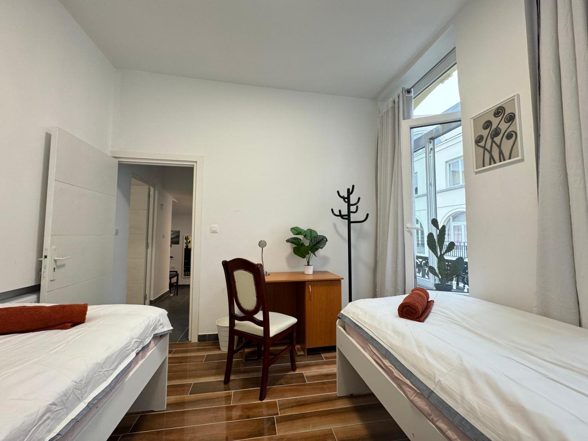 Sweet Dream House Hotel Brussels Exterior photo
